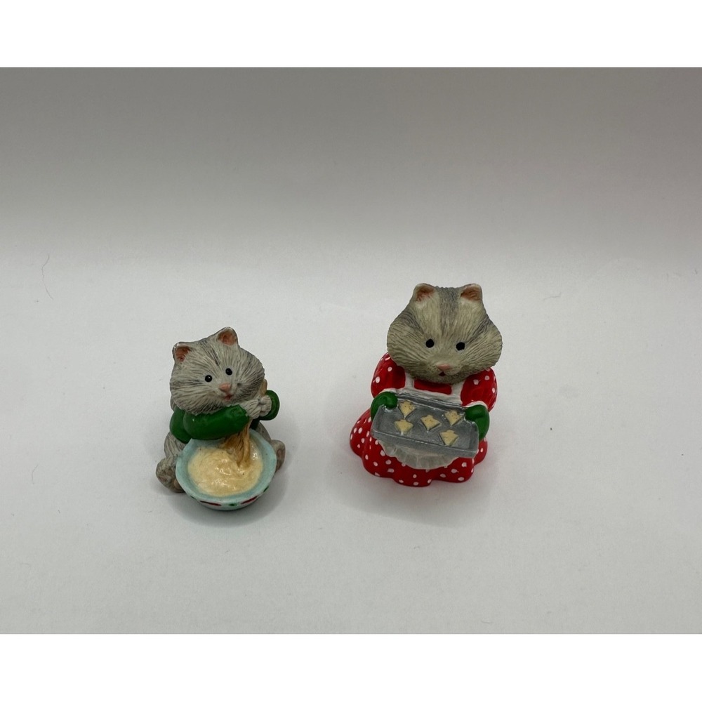 Vintage Hallmark Merry Miniatures 1995 Busy Bakers Cat & Kitten Baking Cookies